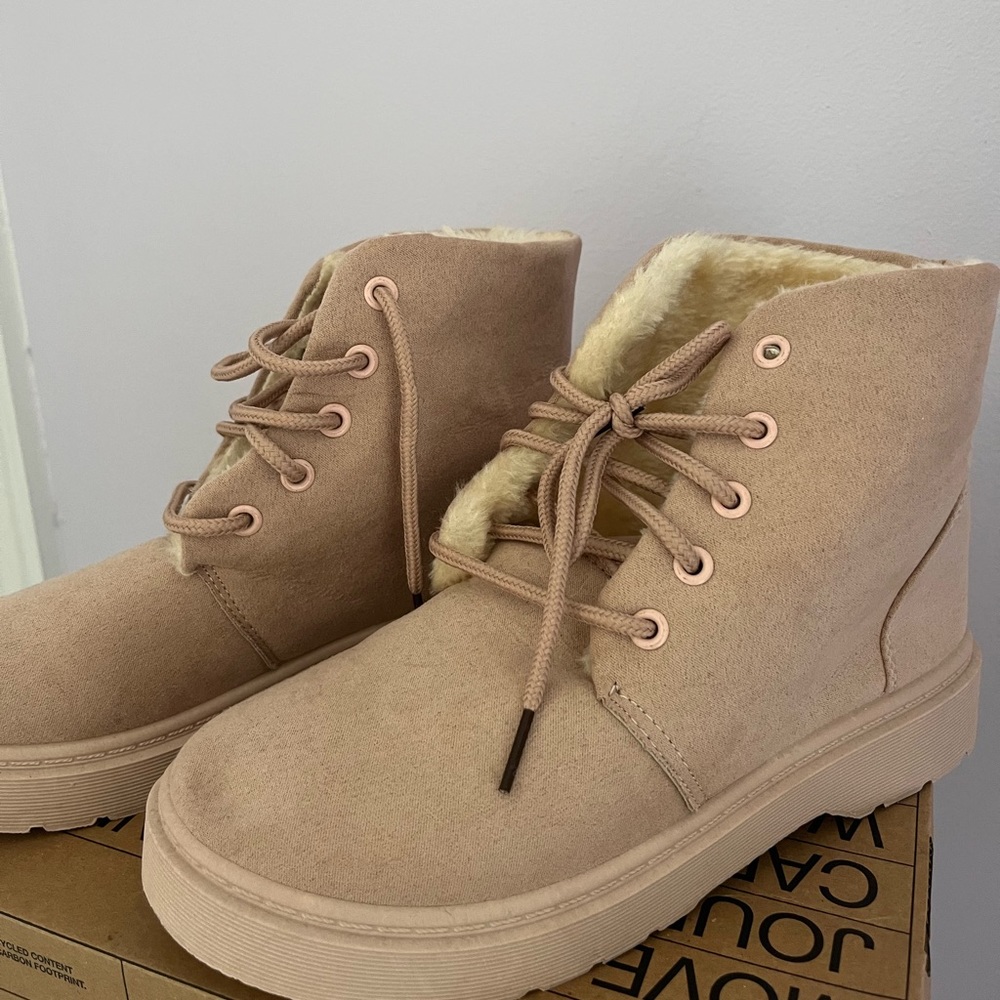 Tan size 5 comfy boots from shein.